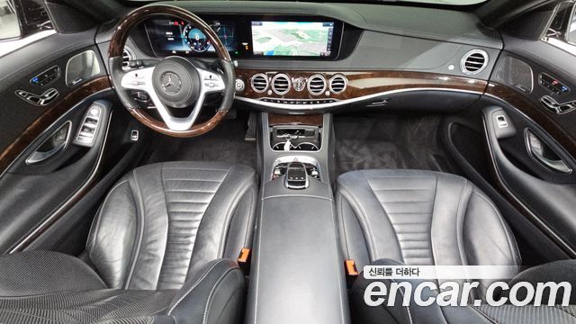 Mercedes-Benz S-Class — interior