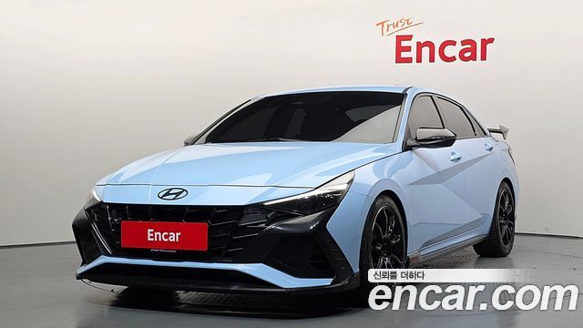 Hyundai Avante — exterior