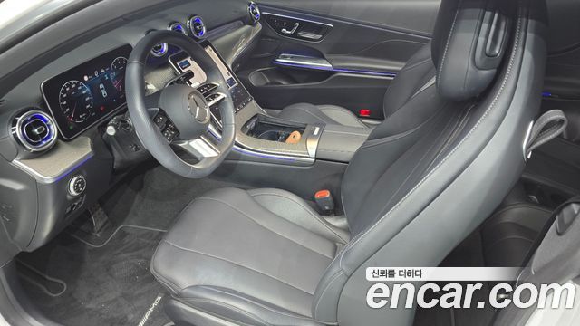 Mercedes-Benz CLE-Class — interior