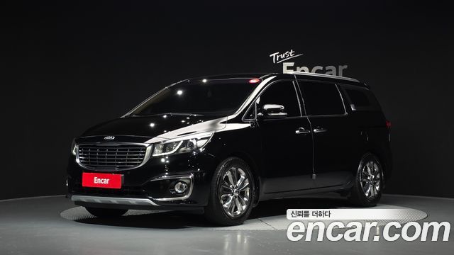 Kia Carnival — exterior
