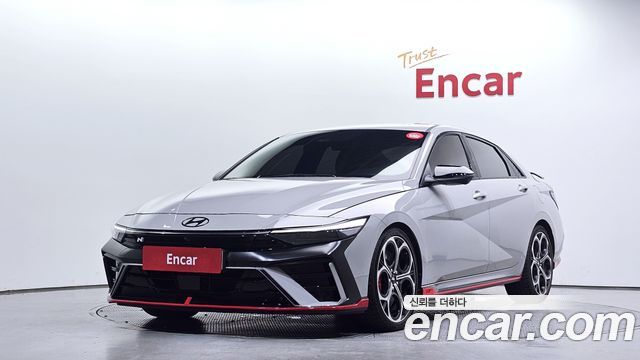 Hyundai Avante — exterior