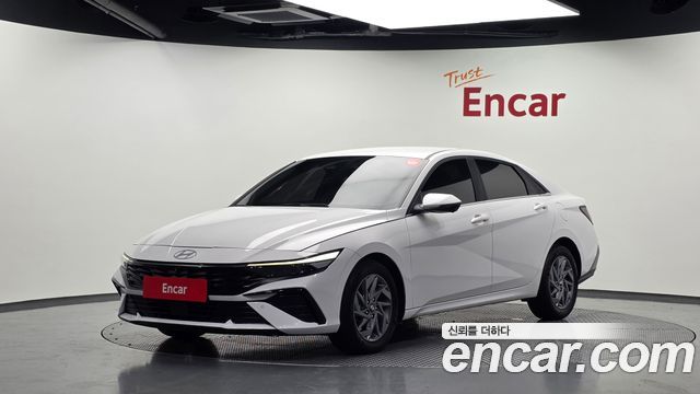 Hyundai Avante — exterior