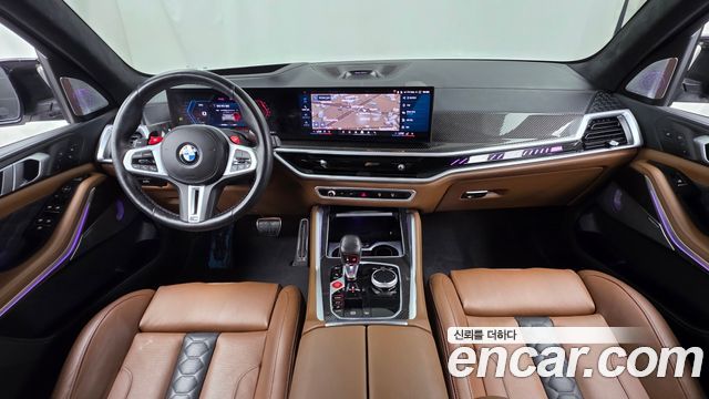 BMW X5M — interior