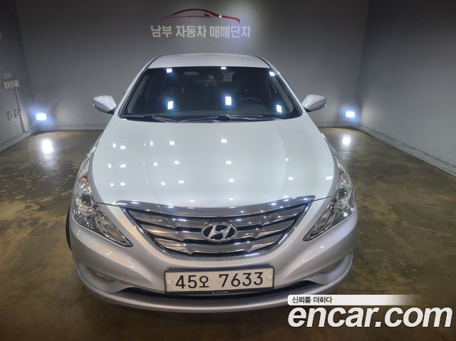 Hyundai Sonata — exterior