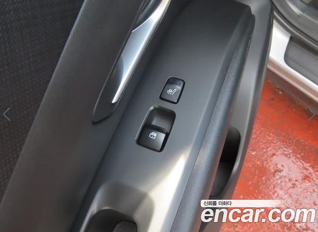 Hyundai Tucson — interior