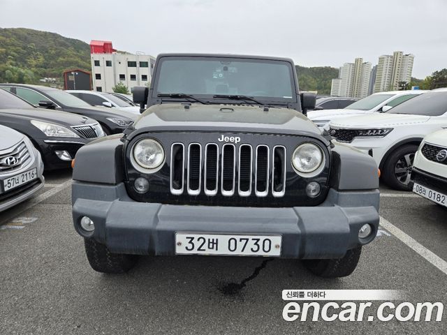 Jeep Wrangler — exterior