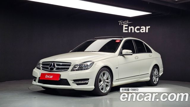 Mercedes-Benz C-Class — exterior