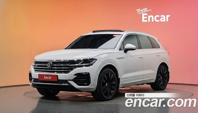 Volkswagen Touareg — exterior