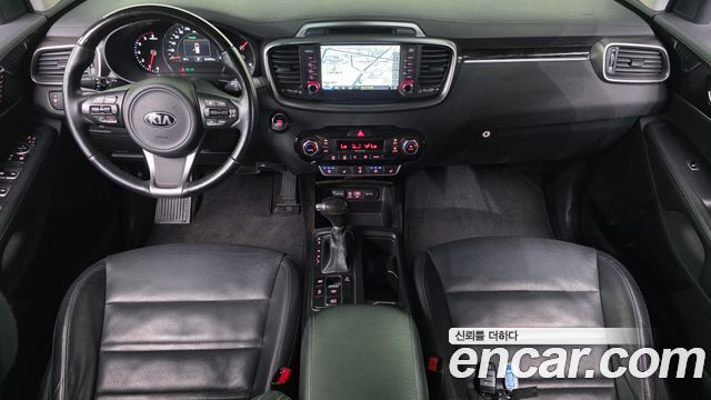 Kia Sorento — interior