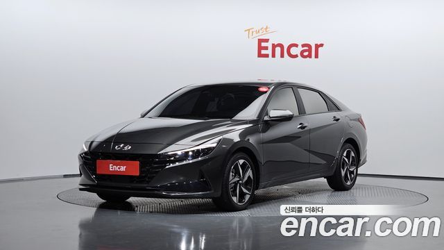 Hyundai Avante — exterior