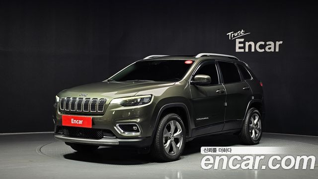 Jeep Cherokee — exterior
