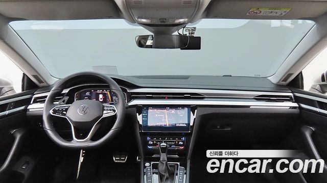 Volkswagen Arteon — interior