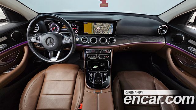 Mercedes-Benz E-Class — interior