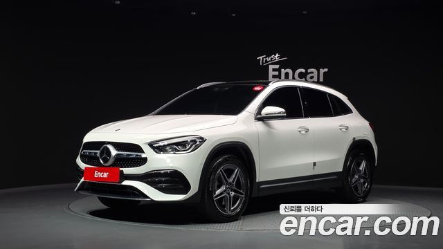 Mercedes-Benz GLA-Class
