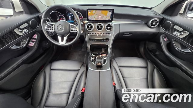Mercedes-Benz C-Class — interior