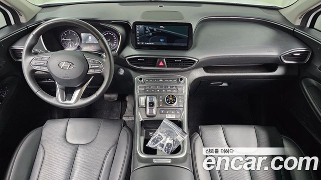 Hyundai Santa Fe — interior