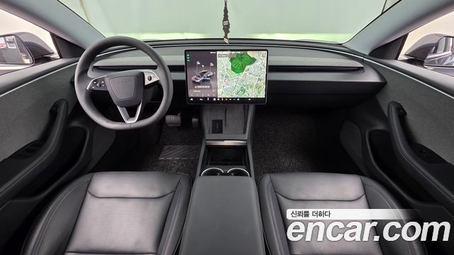 Tesla Model 3 — interior