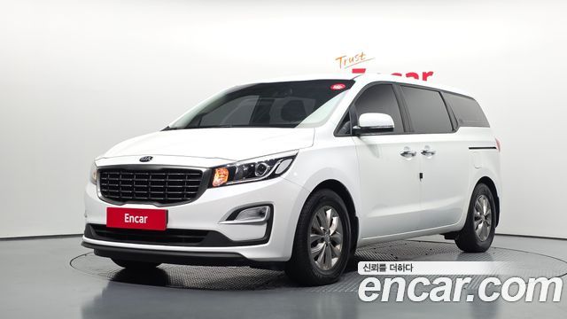 Kia Carnival — exterior