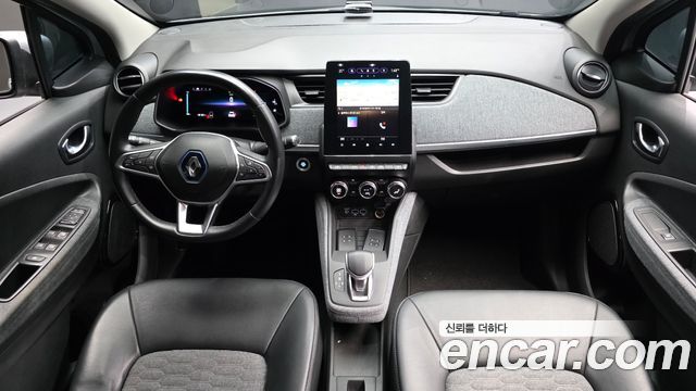Renault Korea Zoe — interior