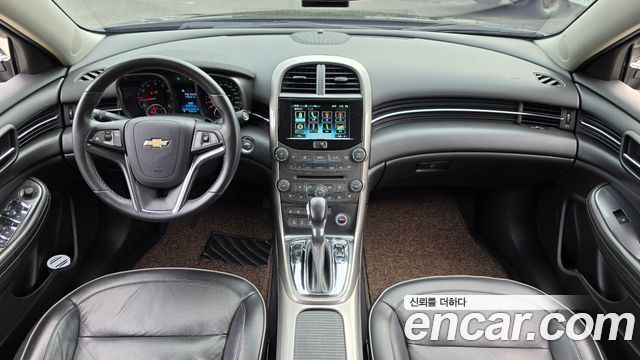 Chevrolet Korea Malibu — interior