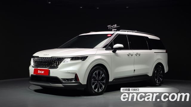 Kia Carnival — exterior