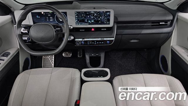 Hyundai IONIQ 5 — interior
