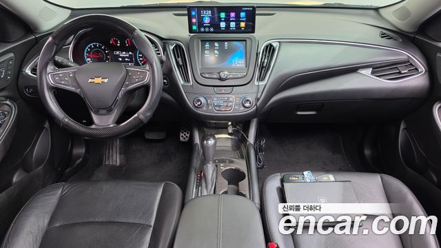 Chevrolet Korea Malibu — interior