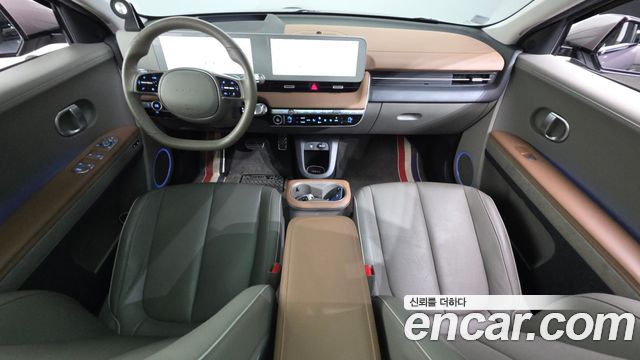 Hyundai IONIQ 5 — interior