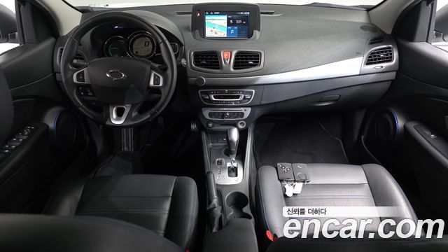 Renault Korea SM3 — interior