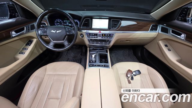 Genesis G80 — interior
