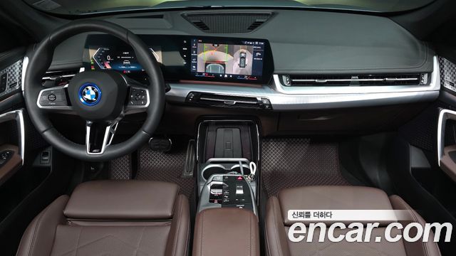 BMW X1 — interior