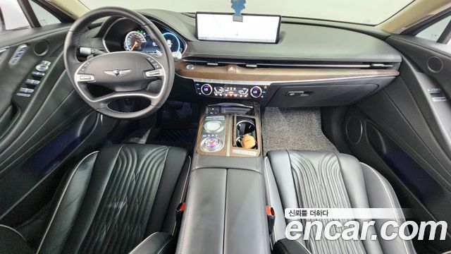 Genesis G80 — interior