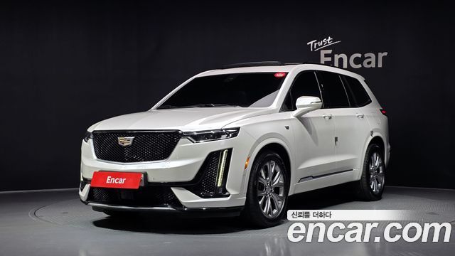 Cadillac XT6 — exterior