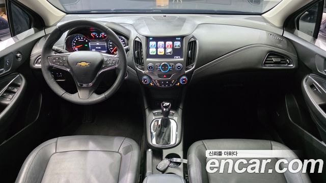 Chevrolet Korea Cruze — interior