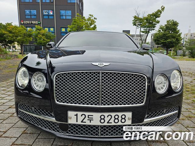 Bentley Flying Spur — exterior