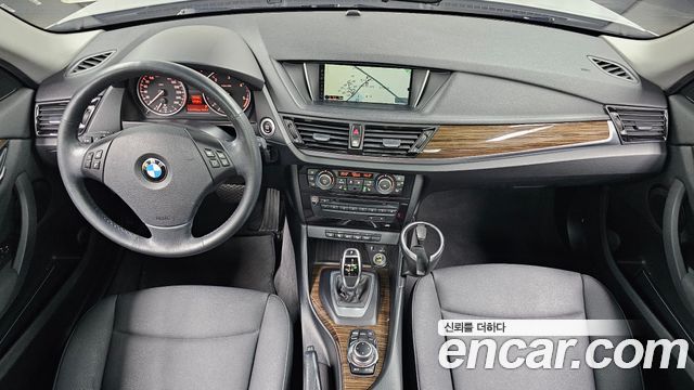 BMW X1 — interior