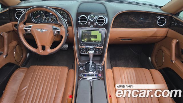 Bentley Flying Spur — interior