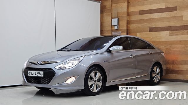 Hyundai Sonata — exterior