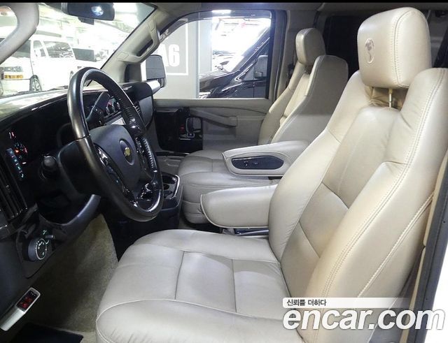 Chevrolet Express Van — interior