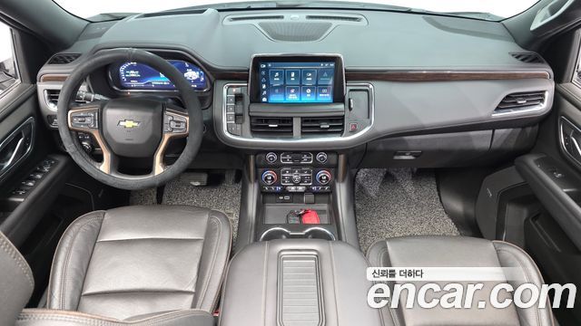 Chevrolet Korea Tahoe — interior