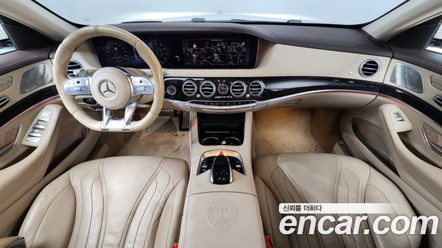 Mercedes-Benz S-Class — interior