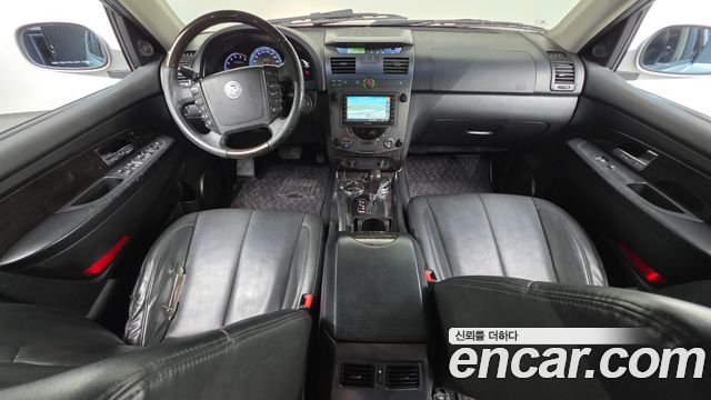 KG Mobility Rexton — interior