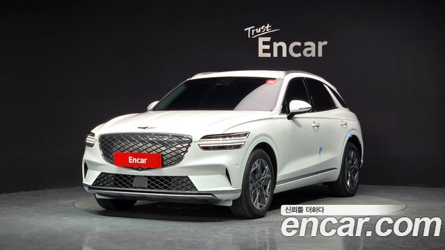 Genesis GV70 — exterior