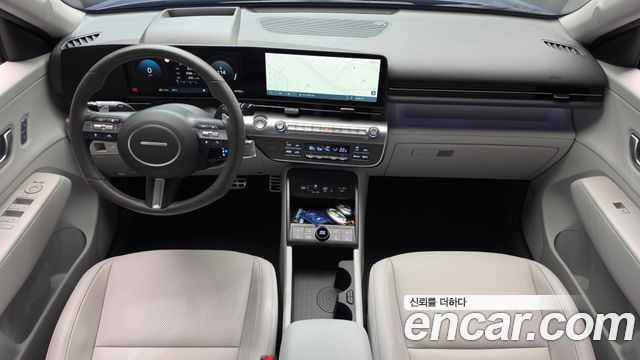 Hyundai Kona — interior