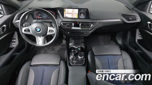 BMW 1 Series — interior