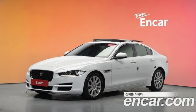 Jaguar XE — exterior