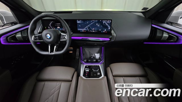 BMW X3 — interior