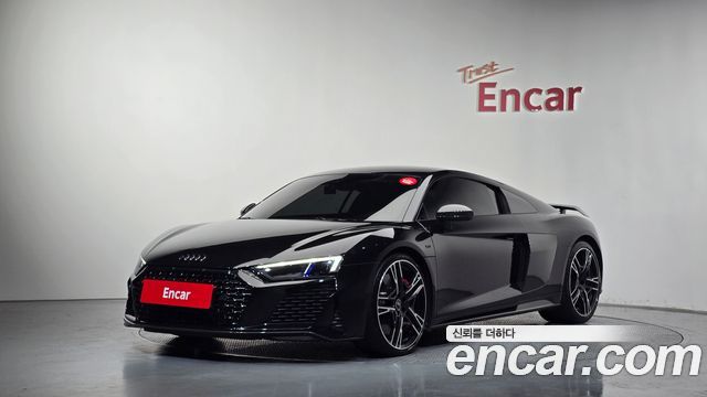 Audi R8 — exterior