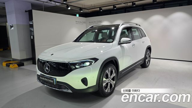Mercedes-Benz EQB — exterior
