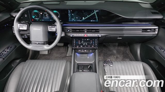 Hyundai Grandeur — interior